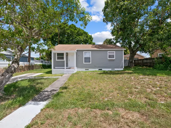 947 43RD Street, West Palm Beach, FL 33407