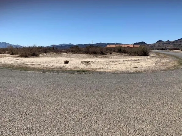 5560 N Carlos Pl, Pahrump, NV 89060