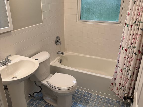3rd image of 10233 Florinda Dr