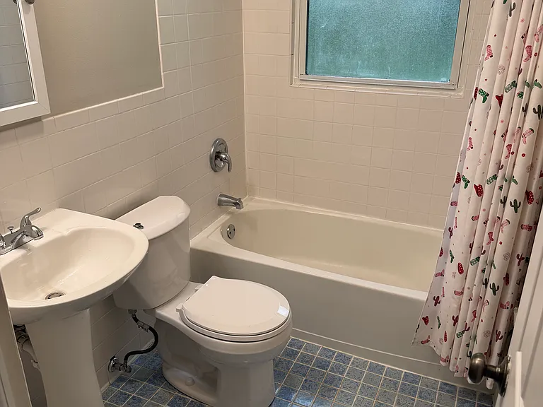 10233 Florinda Dr — Photo 3