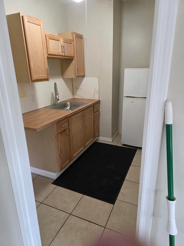 Studio, 650 sqft, $800 — Photo 4