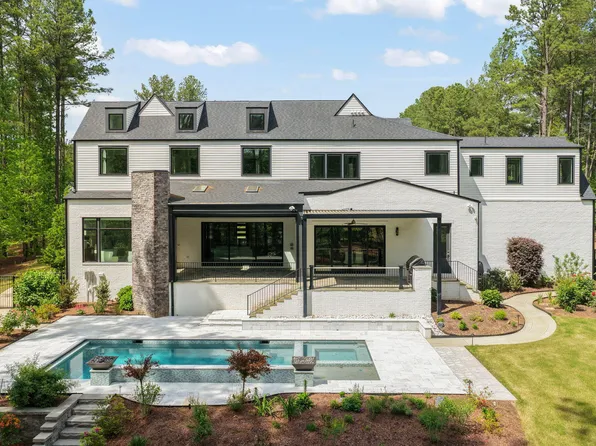 1008 Enchanted Pine Ln, Raleigh, NC 27614