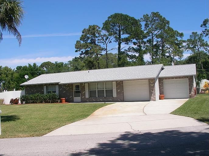 2nd image of 3403 Mango Tree Dr