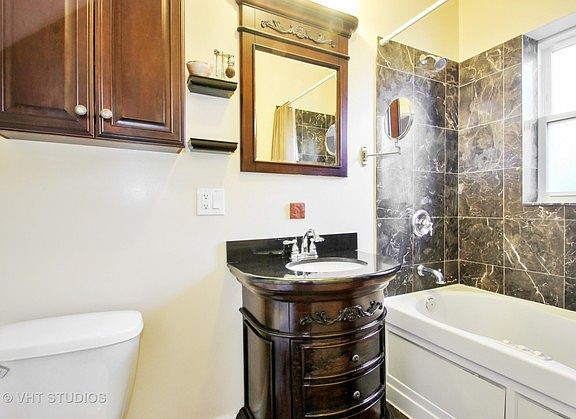 5th image of 1912 W Estes Ave #2