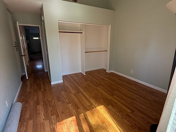 4th image of 7628 Hollister Ave