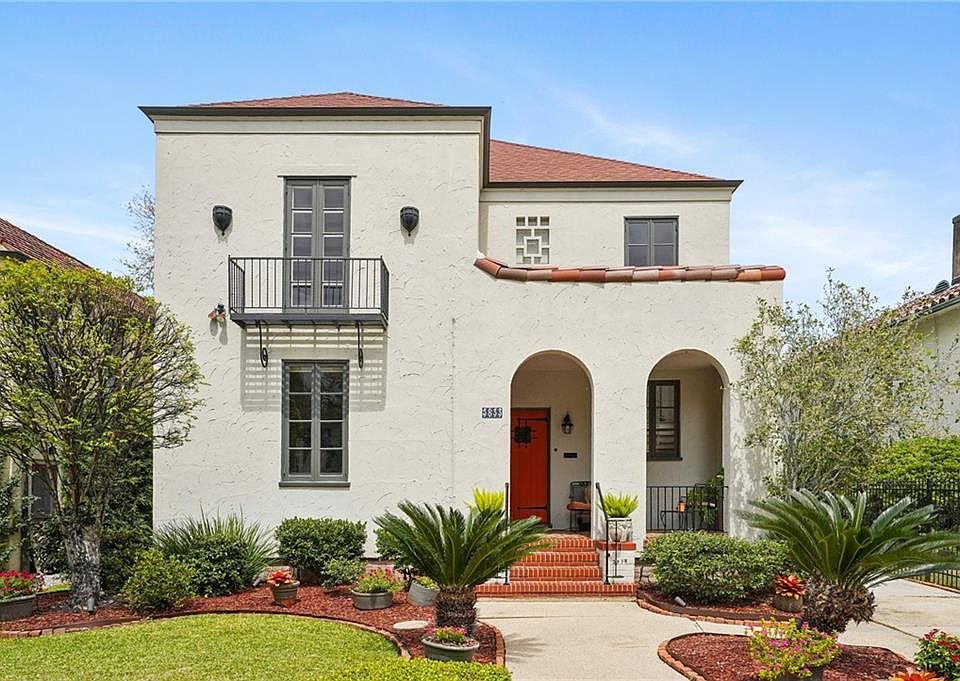 1st image of 5833 Fontainebleau Dr