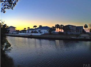 3020 Coral Strip Pkwy #7, Gulf Breeze, FL 32563