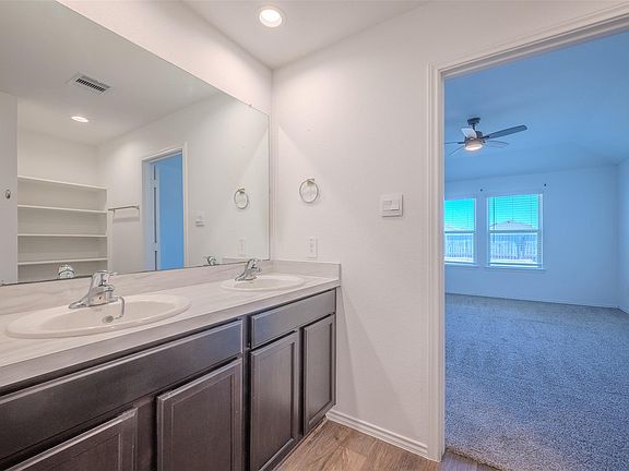 3rd image of 5230 Vincent Rose Ct
