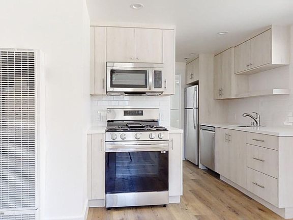 5th image of 545 Avenue C #1019