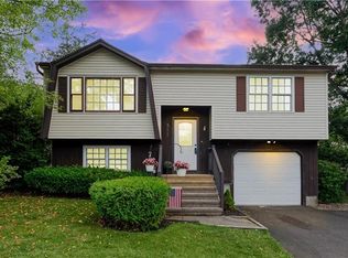 311 Yale Ave, Meriden, CT 06450