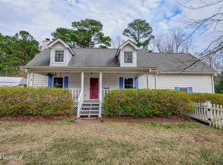 602 Hillview Dr, Wilmington, NC 28405