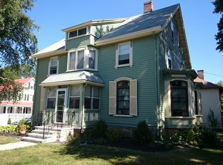 33 Clement Ave, West Roxbury, MA 02132