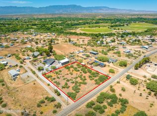 310 S El Rancho Bonito Rd, Cornville, AZ 86325