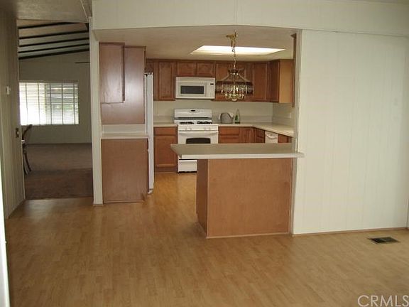 5th image of 1476 Glengrove Sq