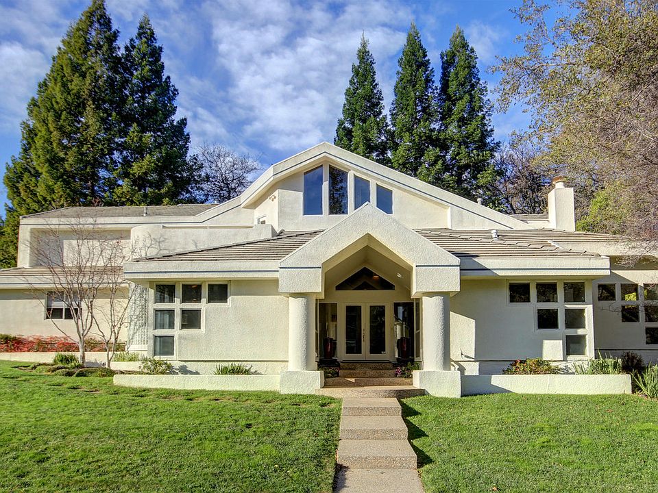 1st image of 2504 Stratford Cir
