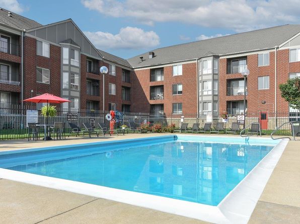Pointe at Saint Joseph Apartment Homes | 307 E Lasalle Ave, South Bend, IN