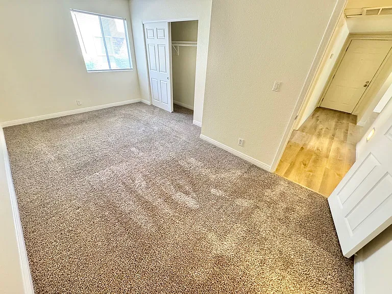 5422 River Glen Dr #377-135 — Photo 16