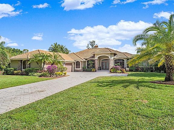 4th image of 6780 NW 65th Ter