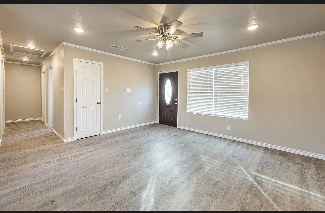 4 bed, 1550 sqft, $1,600 — Photo 4