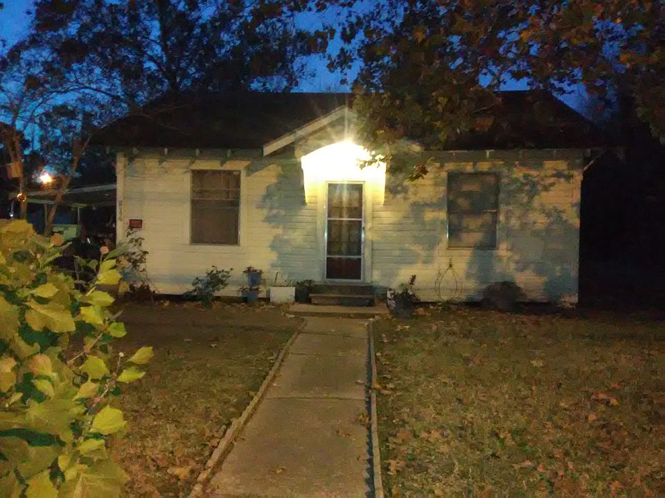 1st image of 314 W 18th St