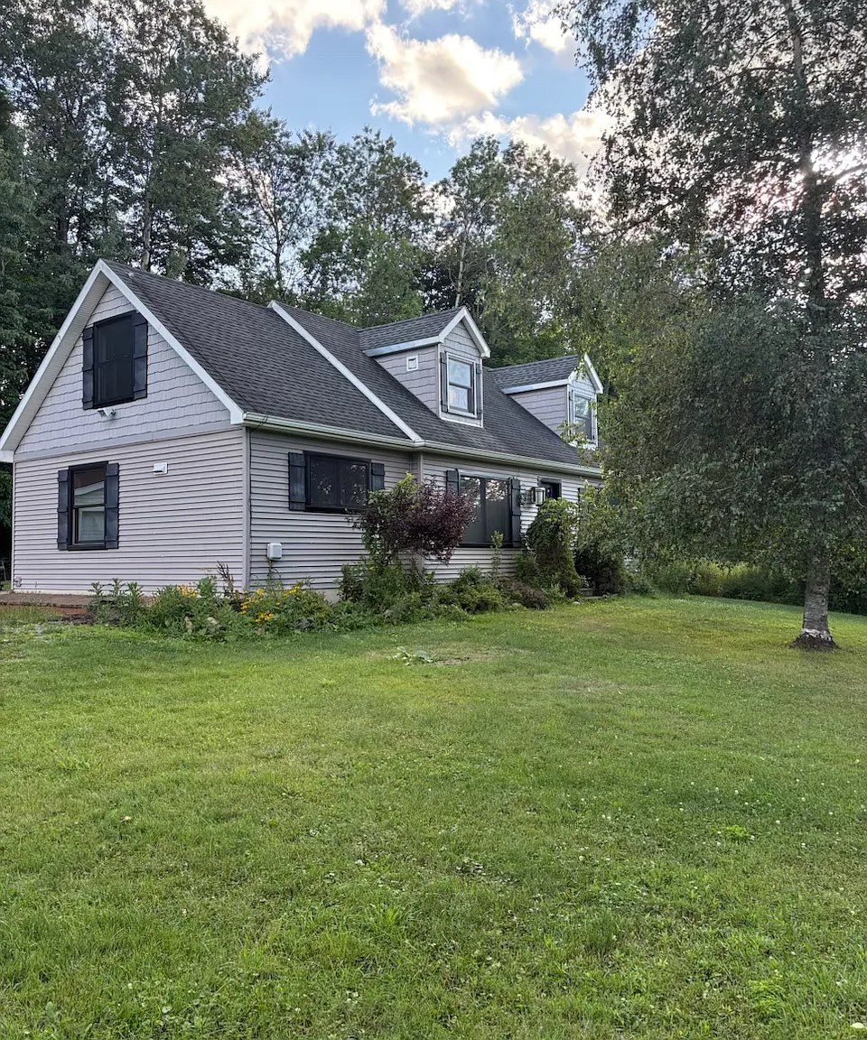 3 bed, 1700 sqft, $2,750 — Photo 1