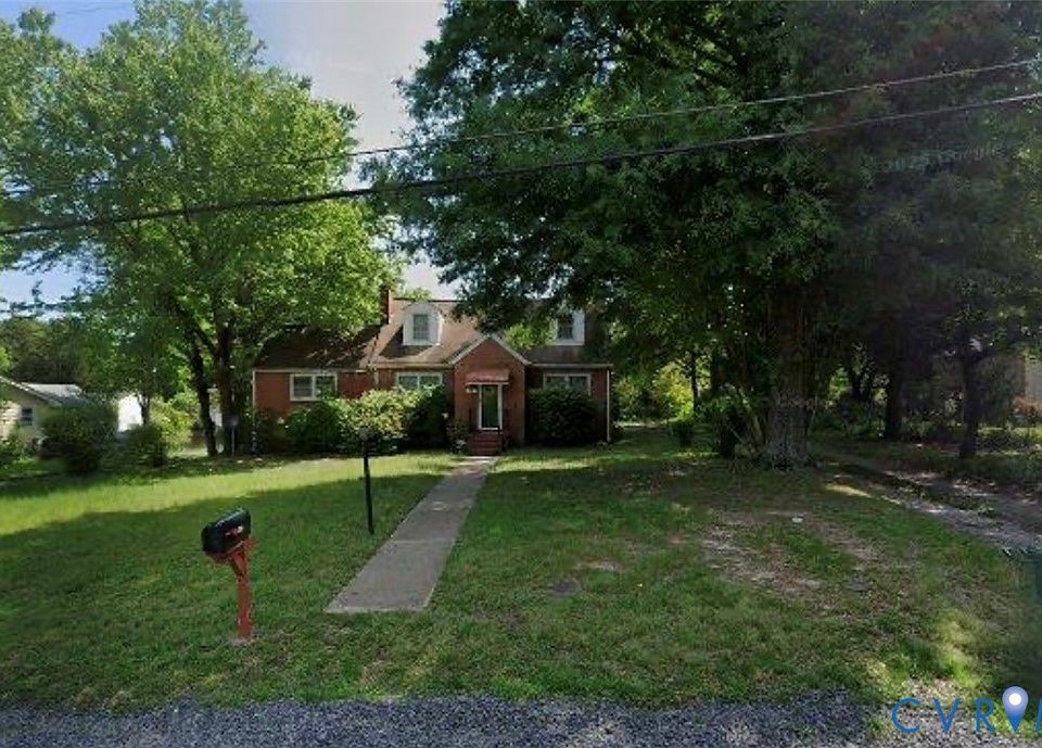 1st image of 821 Fort Lee Rd