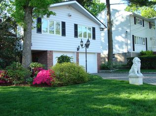 65 Hickory St, Englewood Cliffs, NJ 07632