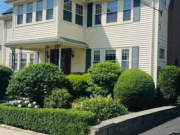 48 Trapelo St #1A, Brighton, MA 02135