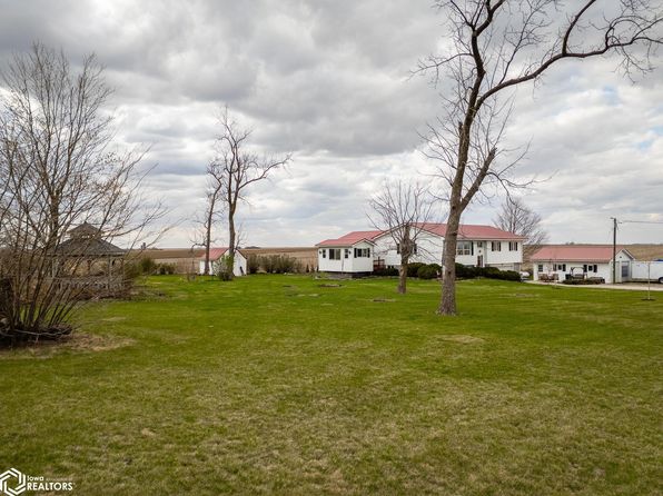 6671 18th Ave, Keystone, IA 52249