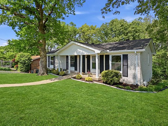 2nd image of 2442 Broadview Dr