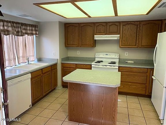 2nd image of 10100 N 89th Ave Unit 28