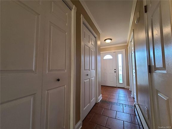 2nd image of 100 Hillside Dr APT A7