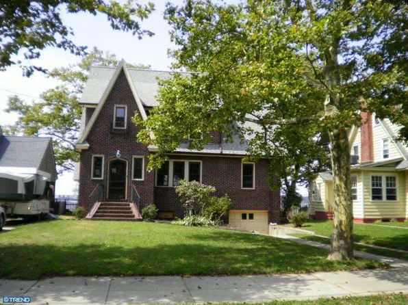 38 Delaware Ave, Penns Grove, NJ 08069