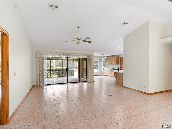 5th image of 2085 S Bolton Ave