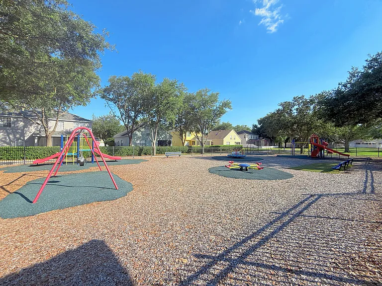 2634 Meadow Oaks Loop — Photo 23