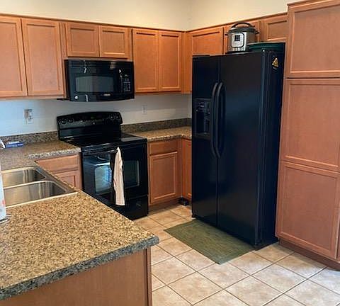 5th image of 34716 S Pioneer Way