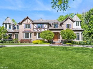 1977 Richfield Ave, Highland Park, IL 60035