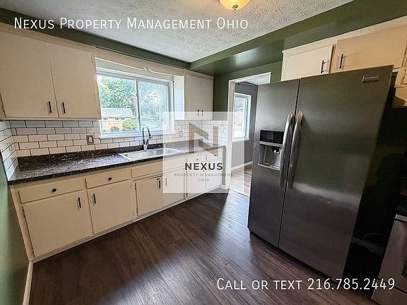 3rd image of 9406 Independence Blvd