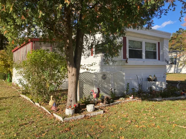 108 Redwwod Dr #256, Barnegat, NJ 08005