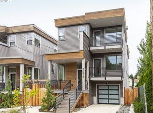 3533 SE Yamhill St, Portland, OR 97214