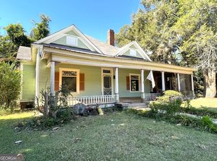 169 S Broad St, Bowman, GA 30624