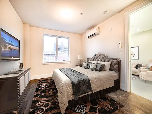 Rented by Urban Pads | media 10