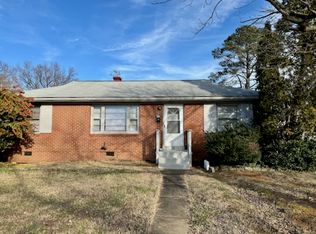 823 Faye St, Richmond, VA 23225