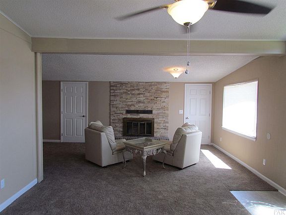 2nd image of 918 Artesian Ave