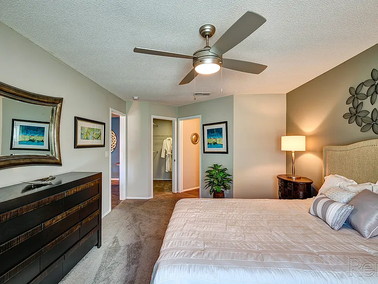 Crestview at Oakleigh Apartments — Photo 34