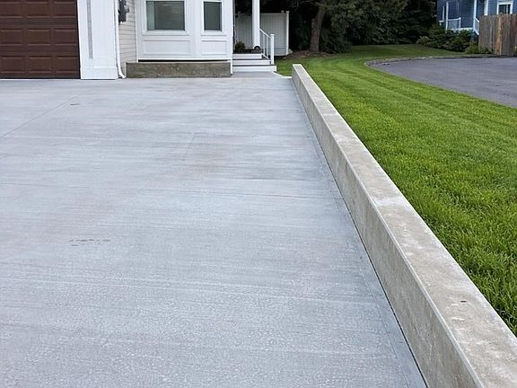 4th image of 1 Edgefield Avenue