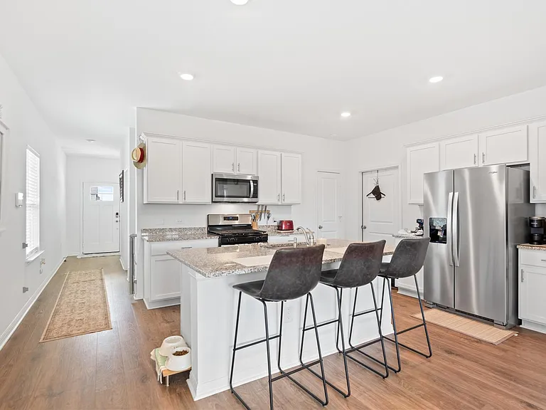 143 Santa Rosa Ln — Photo 8