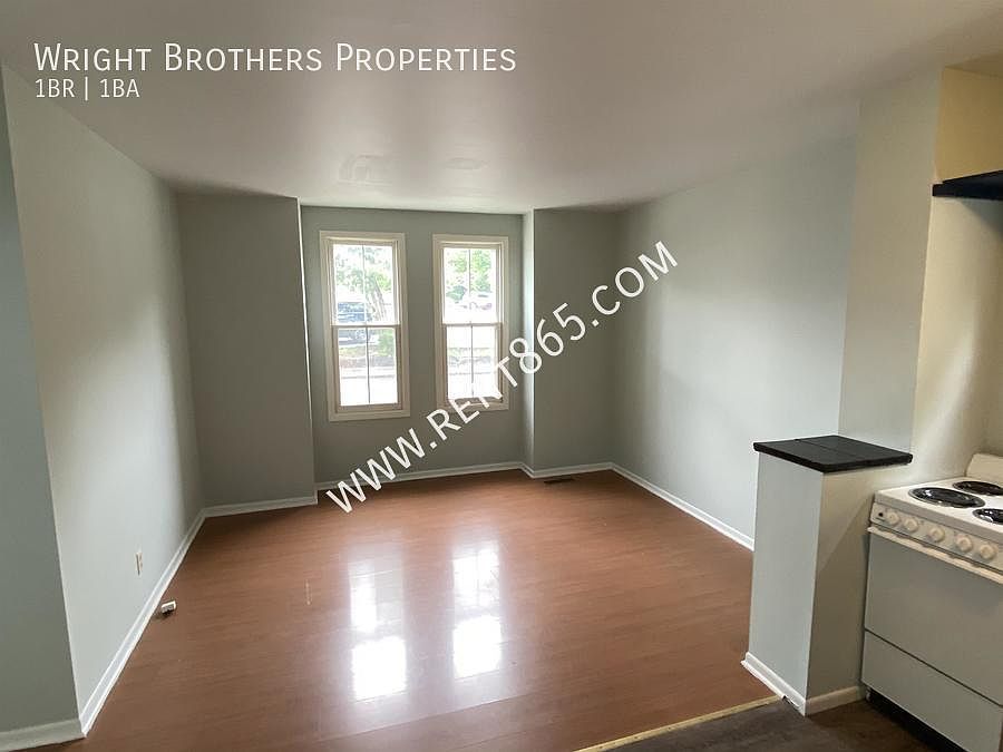1st image of 112 Carrick St #1