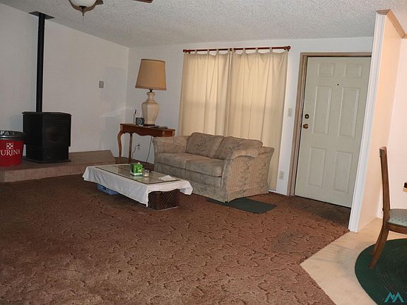 3rd image of 37 Juniper Ln
