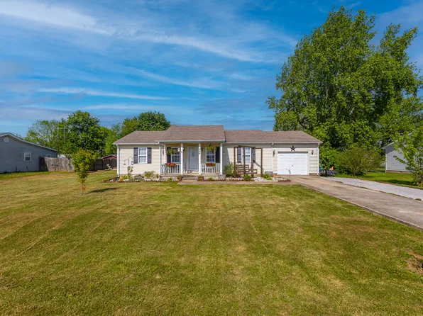 349 Young Dr, Stanford, KY 40484